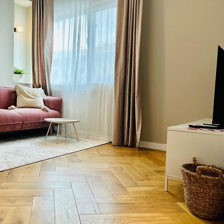 Ultracentral Lux Boutique 1Br Ap Near Subway Βουκουρέστι Εξωτερικό φωτογραφία